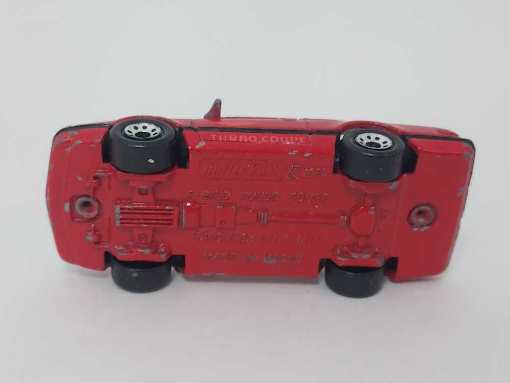 Ford T-Bird Turbo Coupe (1987)  toy car collectible - Main Image 2