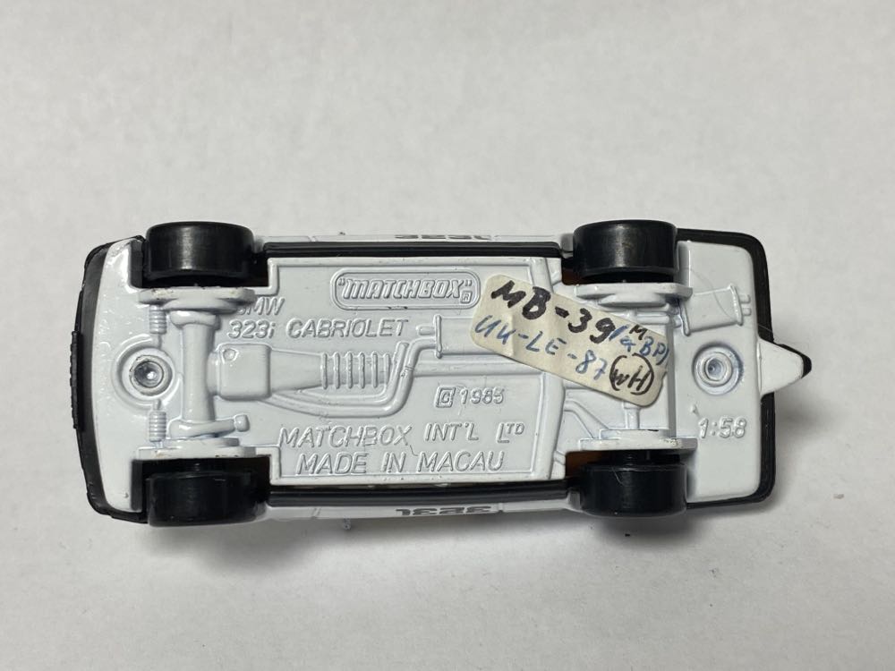 BMW 323i Cabriolet 1985 - MBX Superfast toy car collectible - Main Image 3