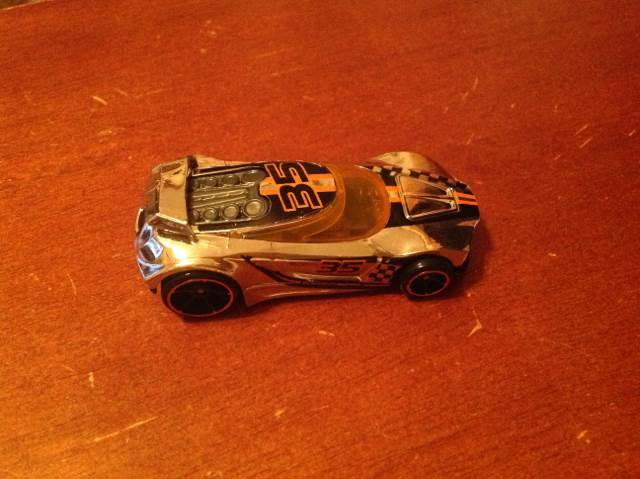 Chicane - 2013 HW Racing -Super Chromed toy car collectible - Main Image 2