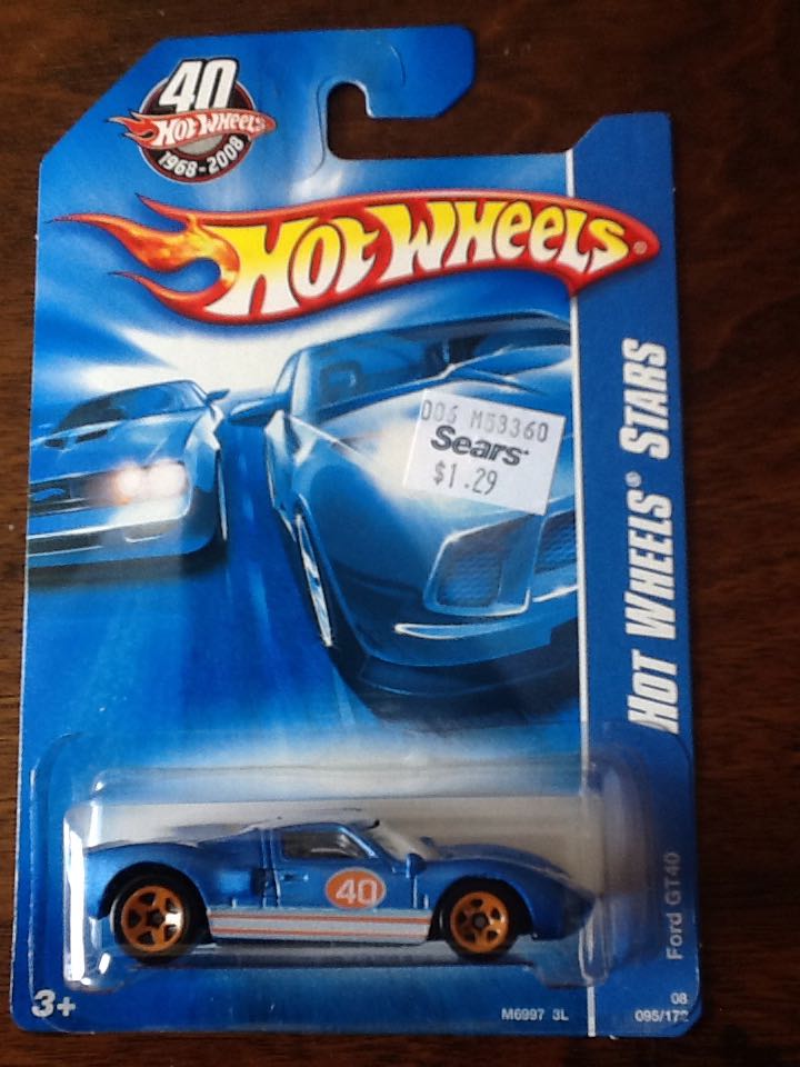 Ford Gt-40  toy car collectible - Main Image 2