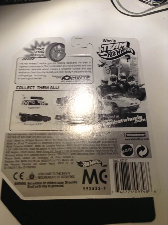 Hyundai Genesis Coupe - HW City toy car collectible - Main Image 2