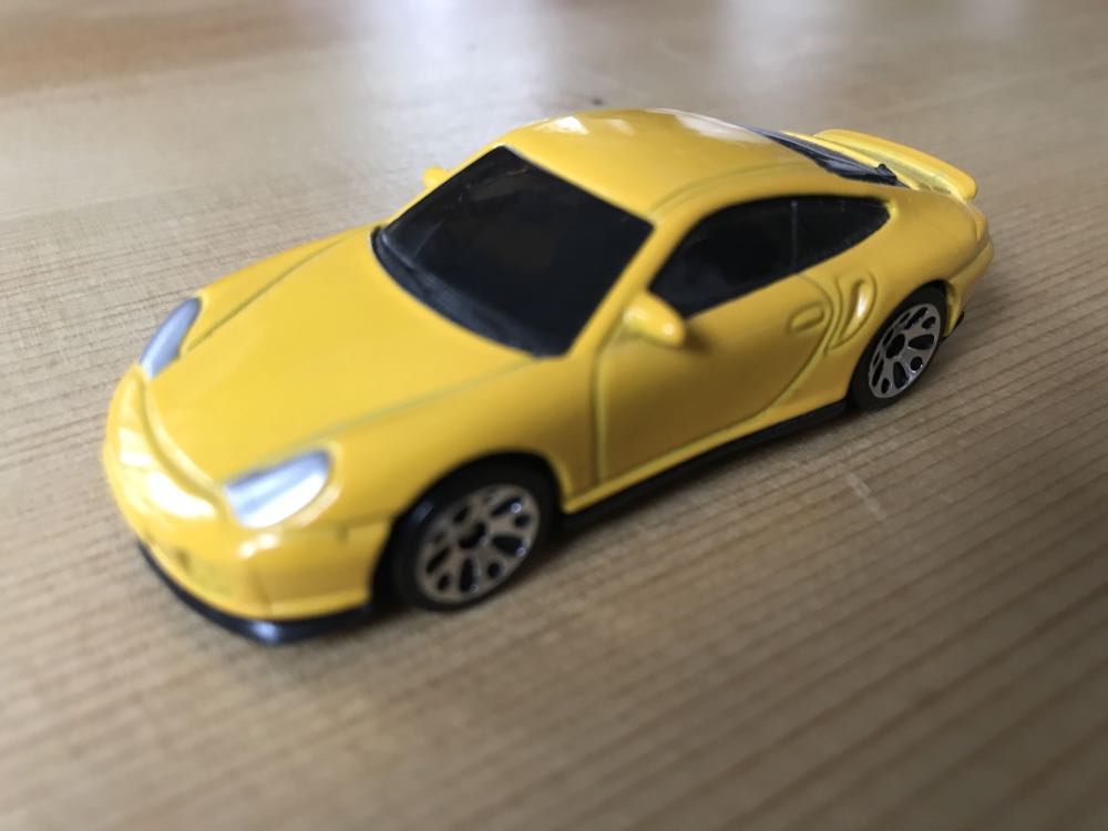Porsche 911 Turbo - Matchbox 1-75 Superfast toy car collectible - Main Image 2