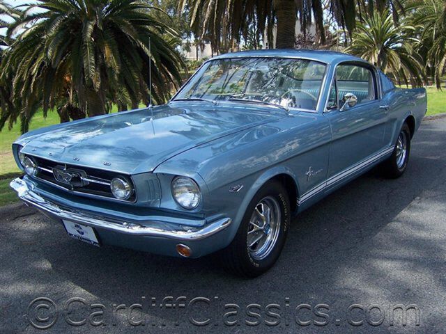 65 Mustang 2+2 Fastback - HW Showroom - 2013 toy car collectible - Main Image 2