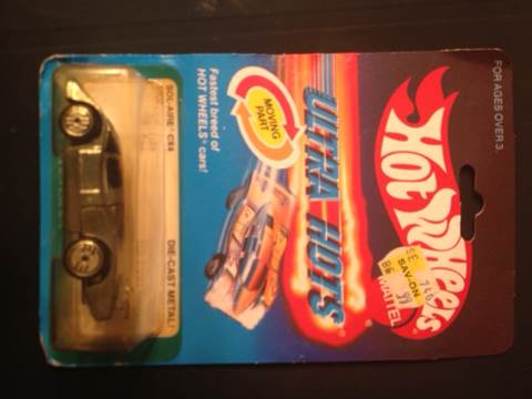 Sol-Aire CX4 - Ultra Hots toy car collectible - Main Image 1