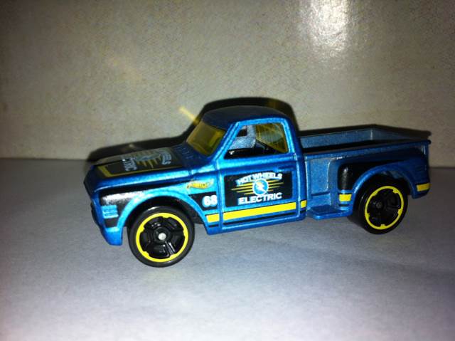Custom ’69 Chevy Pick Up - HW City Works ’12 toy car collectible - Main Image 2