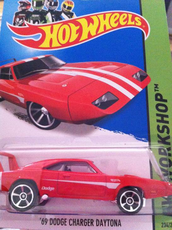 ’69 Dodge Charger Daytona - HW WORKSHOP toy car collectible - Main Image 1