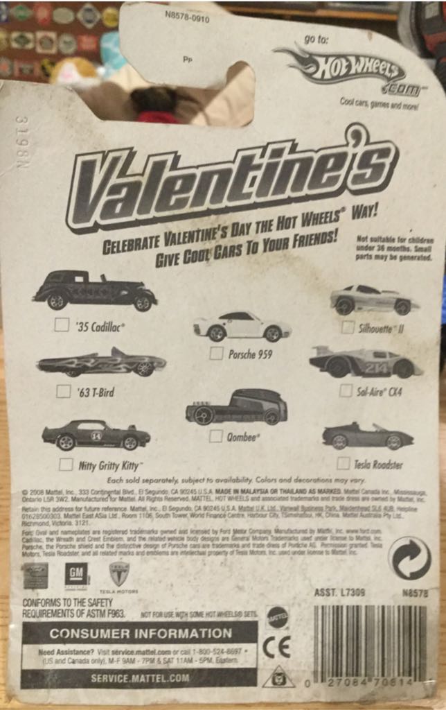 63 T-Bird - Valentines 09 toy car collectible - Main Image 2