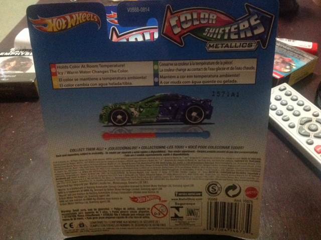 Colour Shifters Mini  toy car collectible - Main Image 2