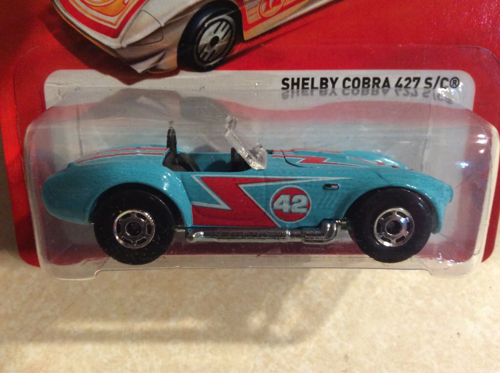 Shelby Cobra 427 S/C Hot Ones - The Hot Ones toy car collectible - Main Image 2