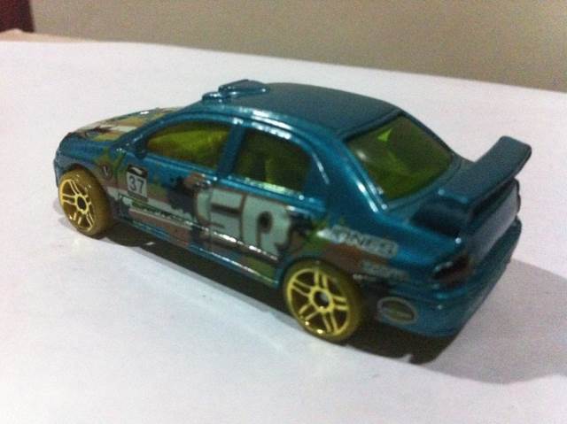 2004 Lancer Evolution VII - Thrill Racers: Swamp Rally toy car collectible - Main Image 2
