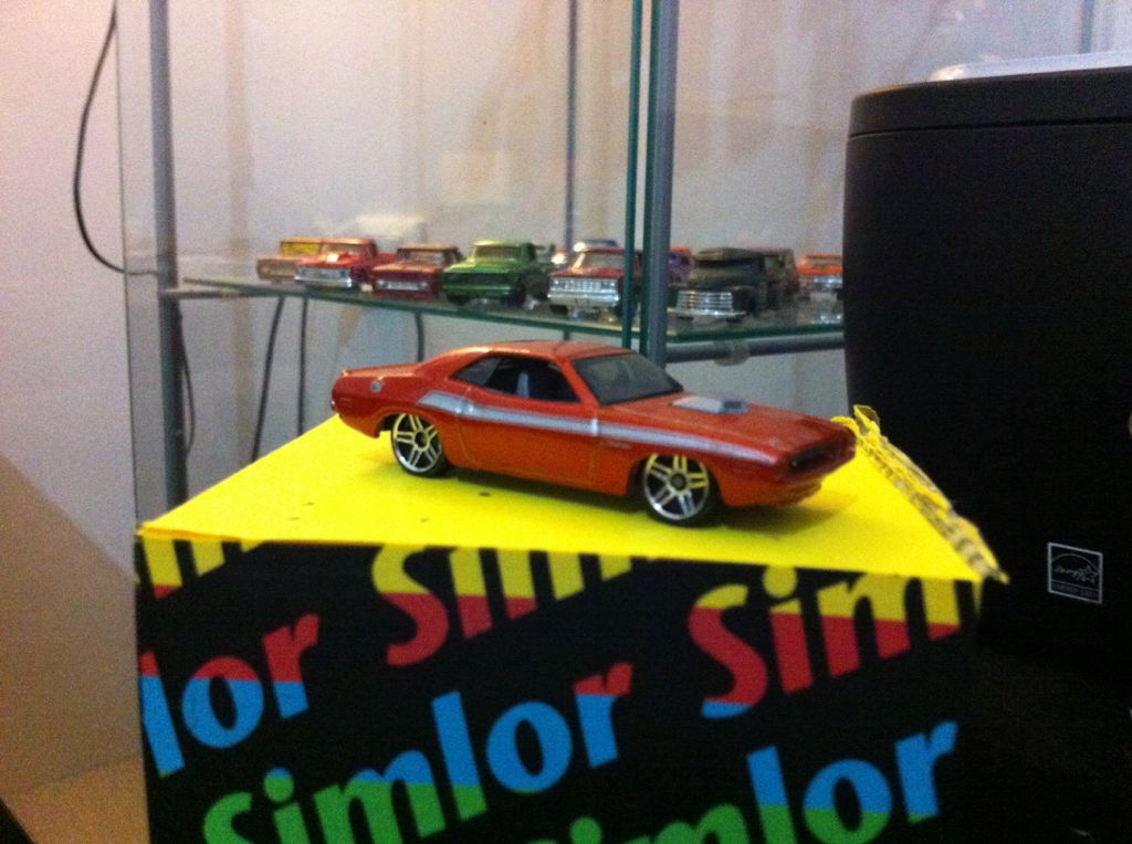 093 - 70 Dodge Challenger Hemi - Web Trading Cars ’08 toy car collectible - Main Image 2