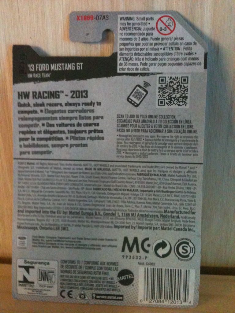 106/250 ’13 Ford Mustang GT - 2013 Hw Racing toy car collectible - Main Image 2