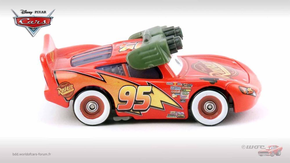 Night Vision Lightning McQueen - (2009 - Race O Rama) SINGLES (113) toy car collectible - Main Image 3