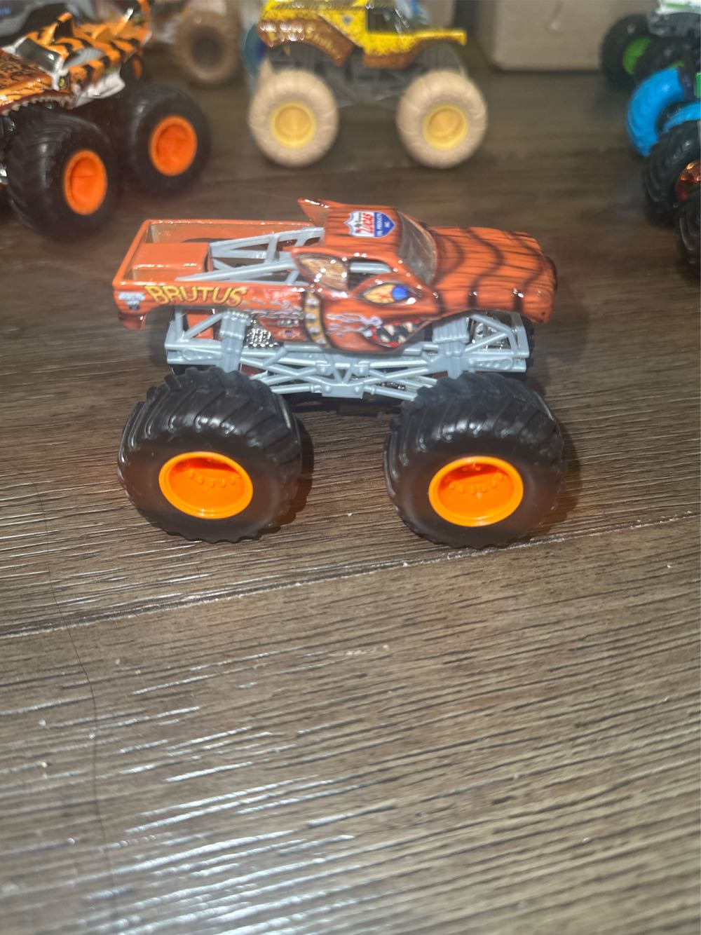 Brutus - Frankie toy car collectible - Main Image 3