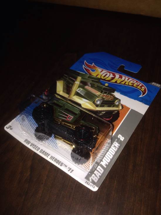 Hv Video Game Heros 11  toy car collectible - Main Image 2