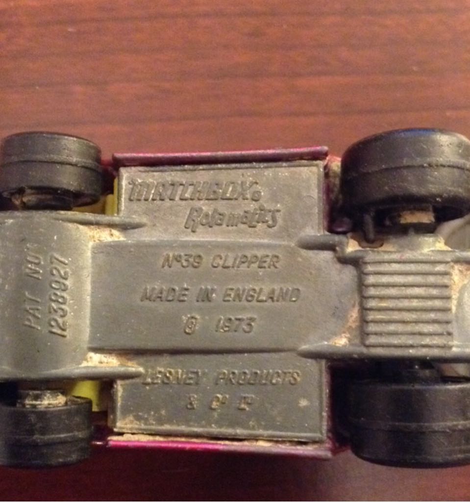 Clipper - Black Wall toy car collectible - Main Image 2