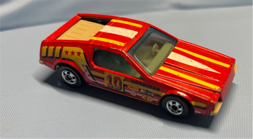 Goodyear Race Car - Hot Wheels - Race Car toy car collectible - Main Image 2