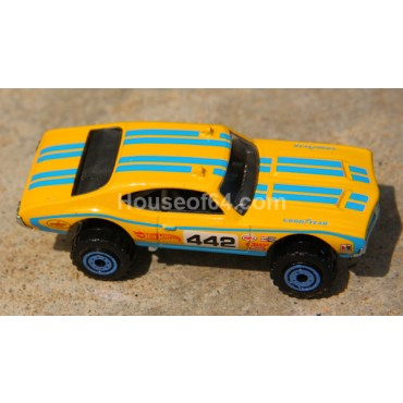 70 Oldsmobile 442 - 2013 Flying Customs toy car collectible - Main Image 2