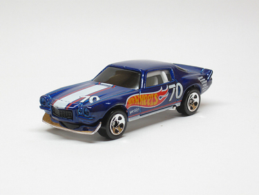 ’70 Camaro Road Race - 2011 HW Premiere toy car collectible - Main Image 2