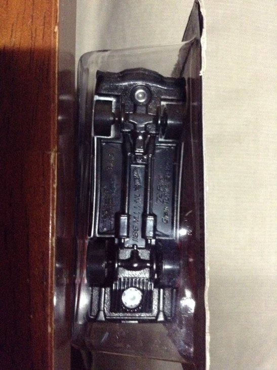 72 Ford Grand Torino Sport 247/250 - 2012 HW Showroom toy car collectible - Main Image 2