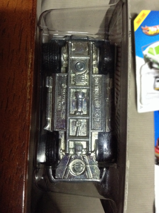 Shelby Cobra 427 toy car collectible - Main Image 2