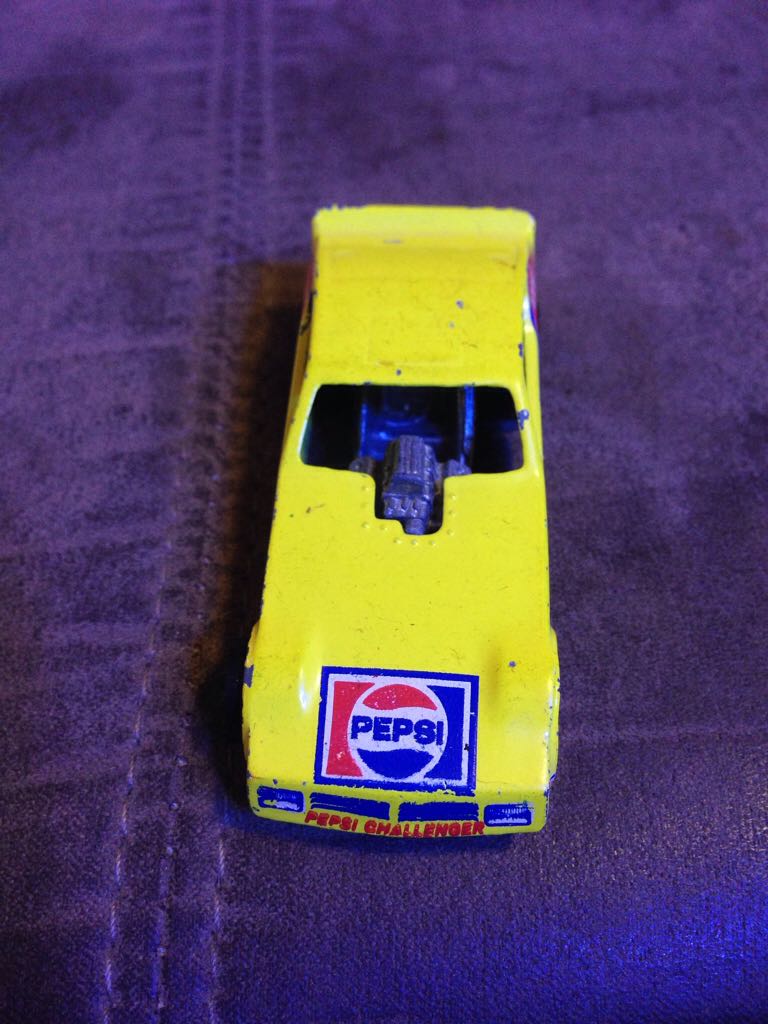 Pepsi Challenger - 1982 Hot Wheels toy car collectible - Main Image 2
