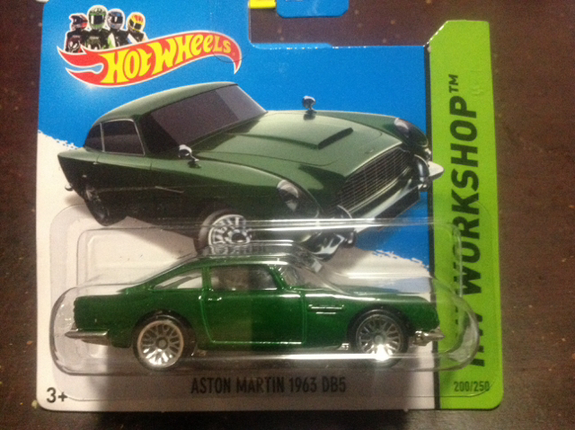 Aston Martin 1963 Db5 - HW WORKSHOP -2014 HW All Stars toy car collectible - Main Image 1