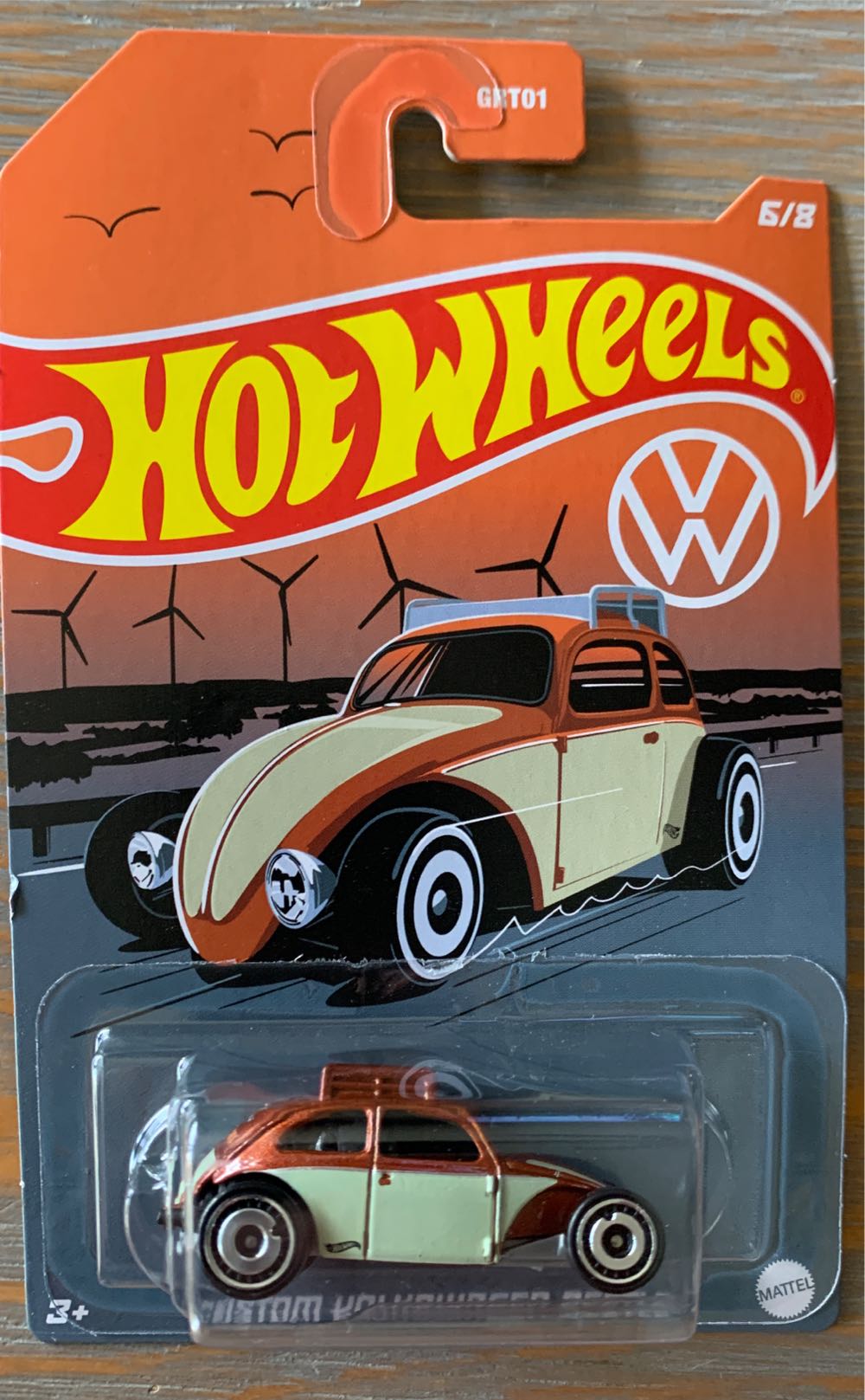 Volkswagen Beetle Custom - Volkswagen toy car collectible [Barcode 887961911077] - Main Image 3
