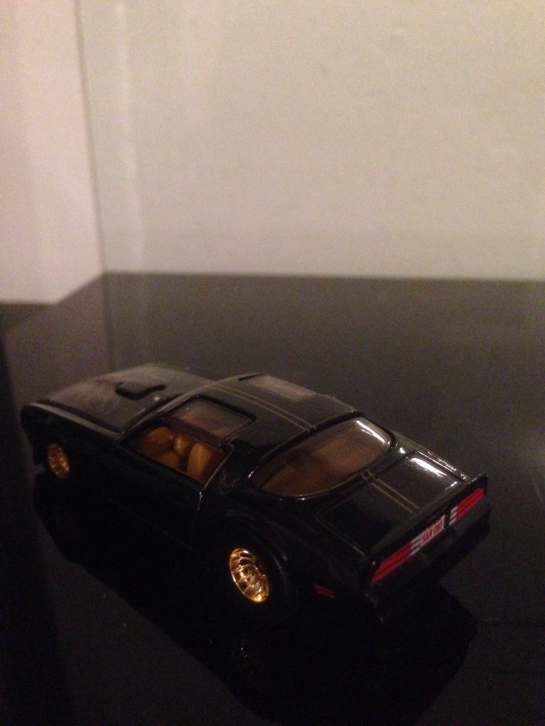 Bandit’s Trans Am - 2013 Retro Entertainment toy car collectible - Main Image 2