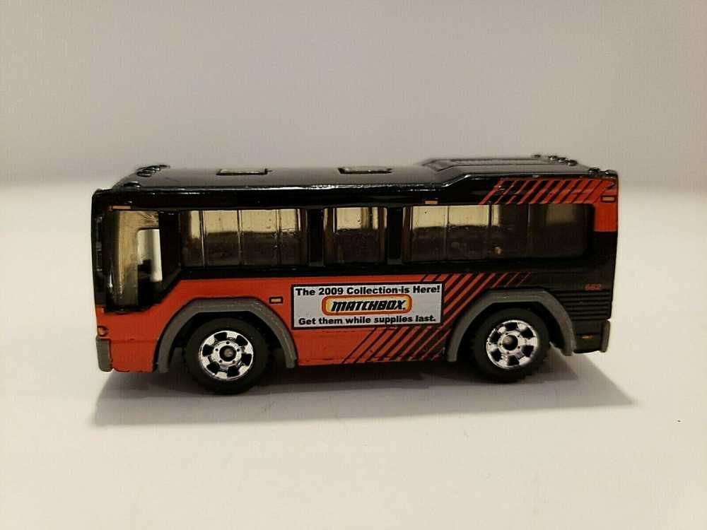 City Bus - City Action toy car collectible - Main Image 2