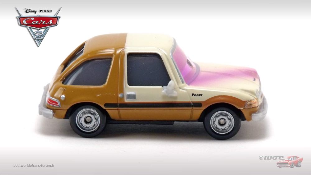 Tubbs Pacer with Paint Spray - (2013 - WGP) LEMONS (7) toy car collectible - Main Image 3