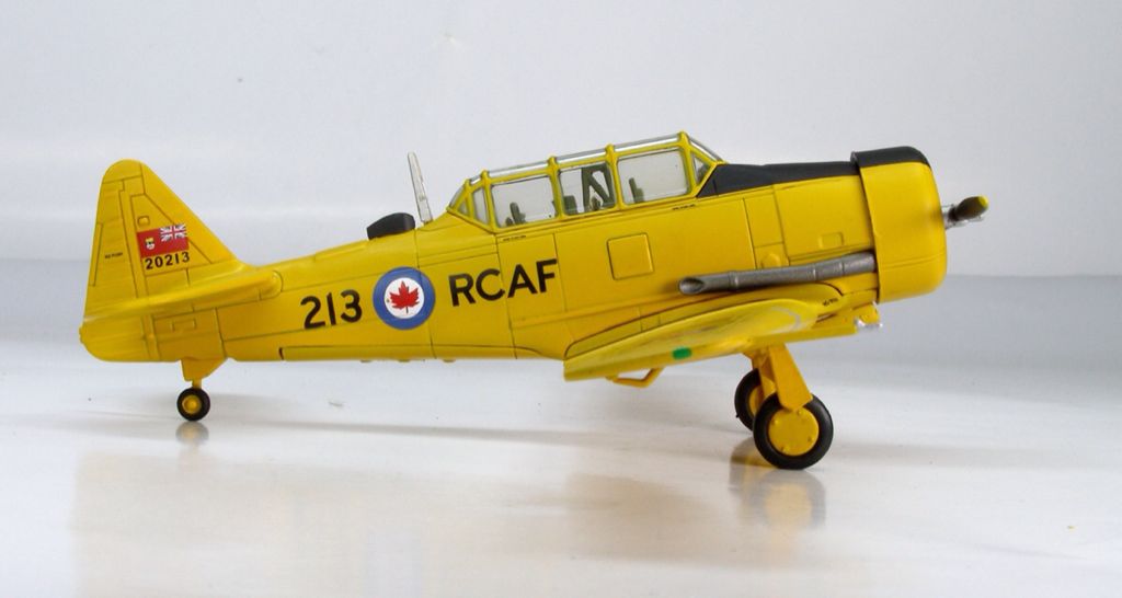 North American Harvard Mk. IV - RCAF  toy car collectible - Main Image 2
