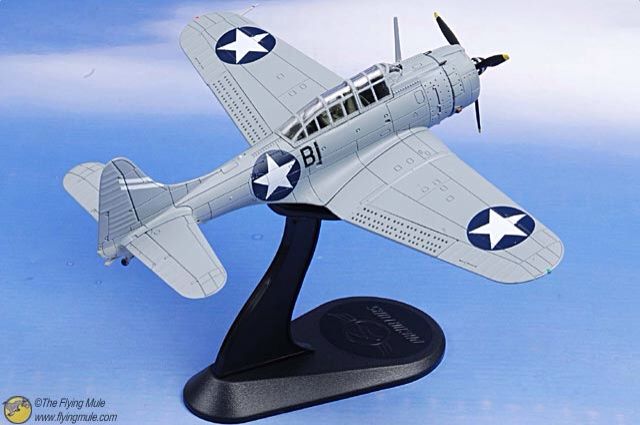 Douglas SBD-3 Dauntless toy car collectible - Main Image 1