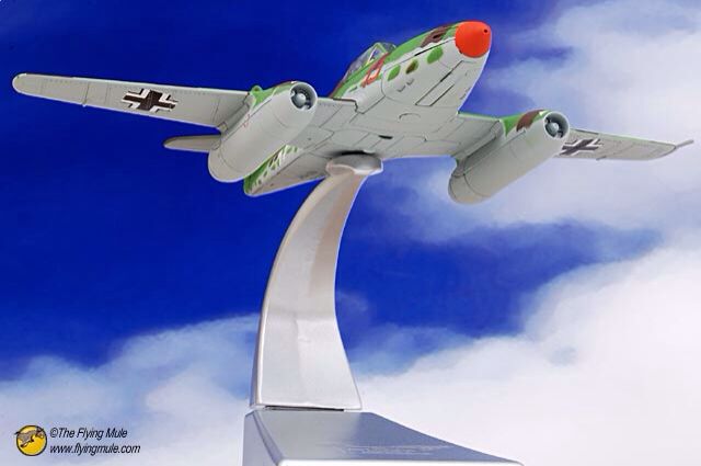 Messerschmitt Me 262A  toy car collectible - Main Image 2
