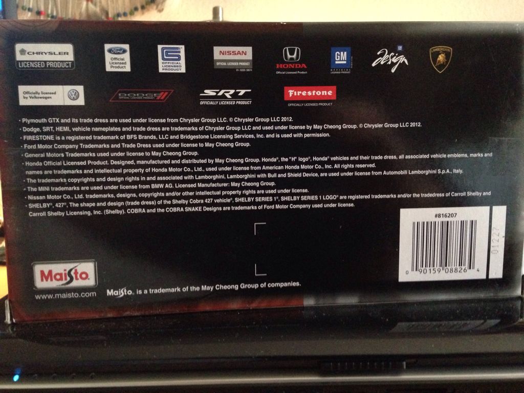 V - Custom Shop toy car collectible - Main Image 2