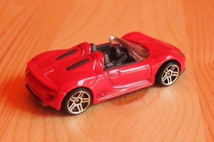 Hot Wheels HW Showroom - Asphault Assault toy car collectible - Main Image 2