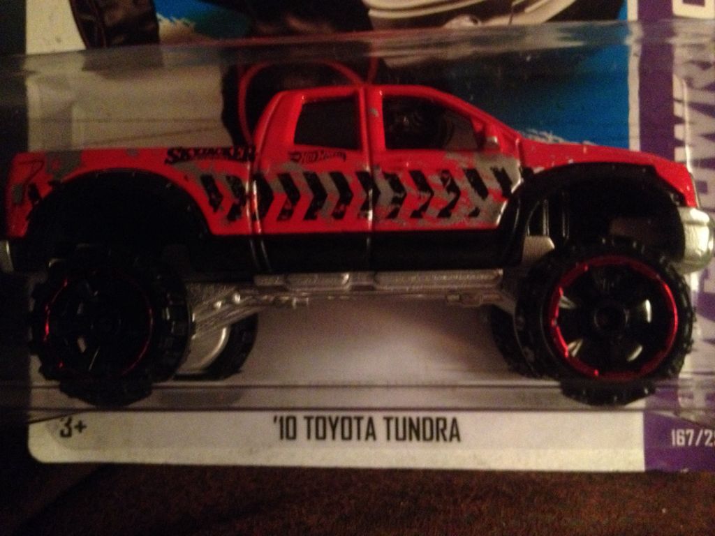’10 Toyota Tundra - HW Showroom toy car collectible - Main Image 2