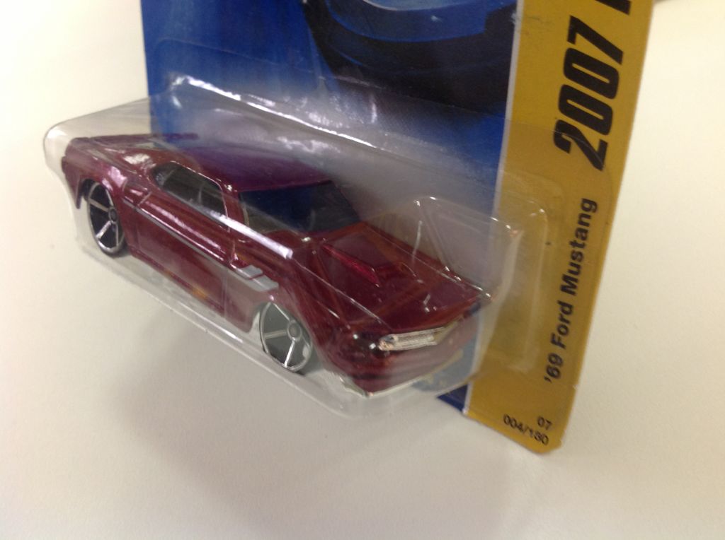 2007 New Models - 2007 New Models toy car collectible - Main Image 2