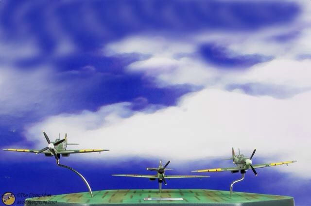 Supermarine Spitfire  toy car collectible - Main Image 2