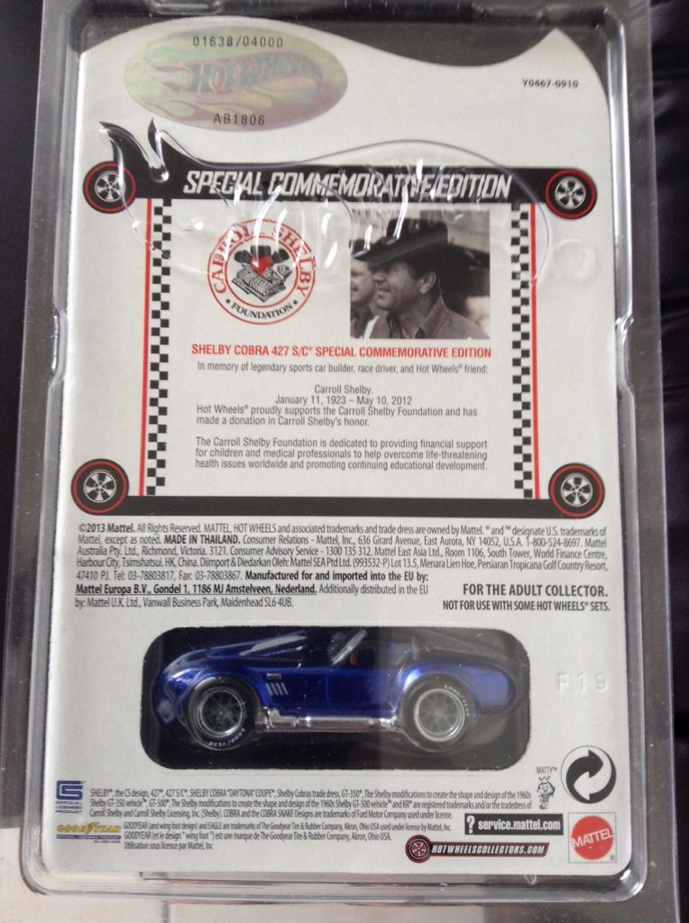 Shelby Cobra 427 S/C Special Commemorative Edition - Adult Collector toy car collectible - Main Image 2