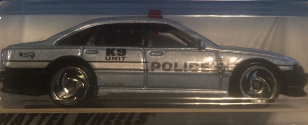 Police Car - 2000 Mainline Cars toy car collectible - Main Image 2