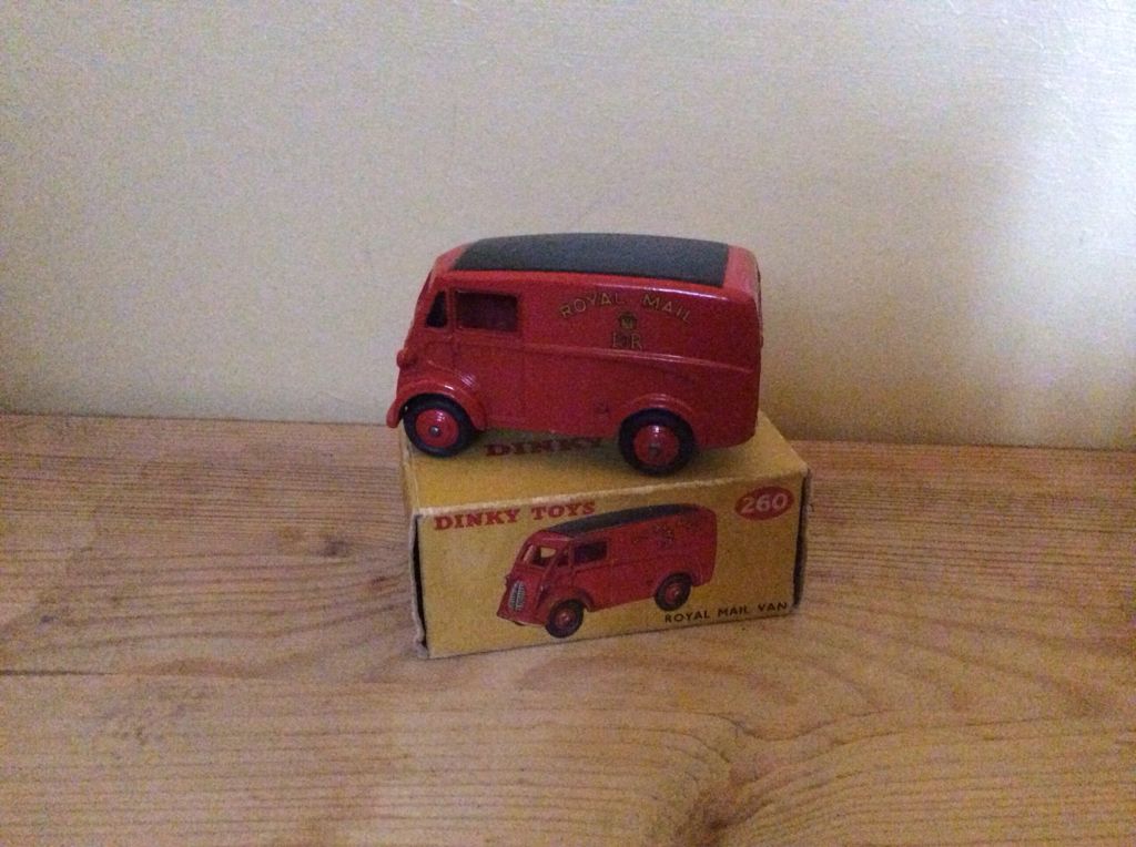 Dinky  toy car collectible - Main Image 2