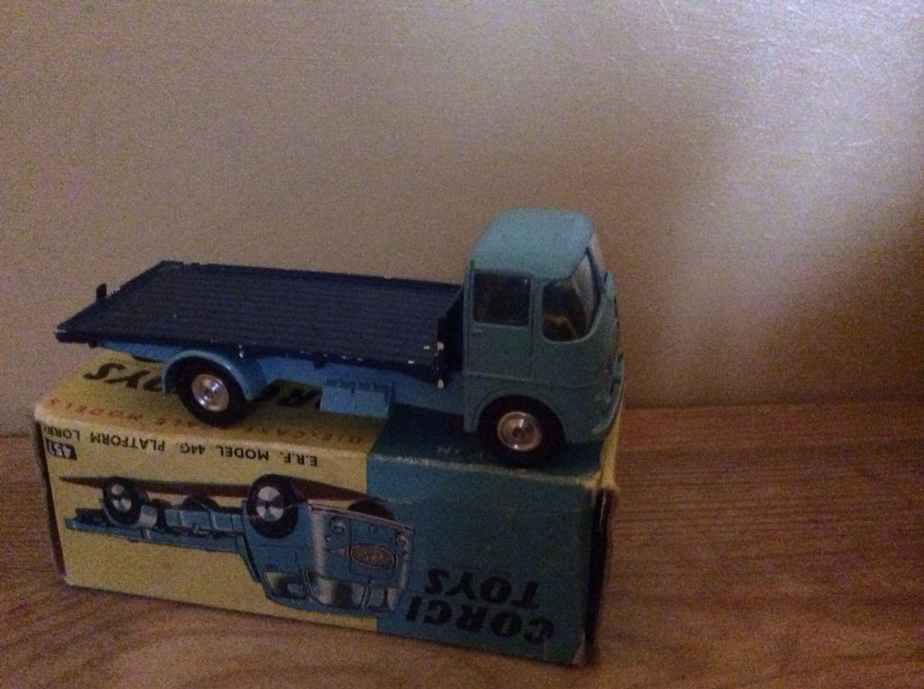 Corgi Toys  toy car collectible - Main Image 2