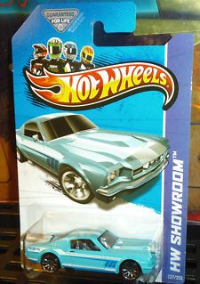 Hot Wheels HW Showroom - Muscle Mania toy car collectible - Main Image 1