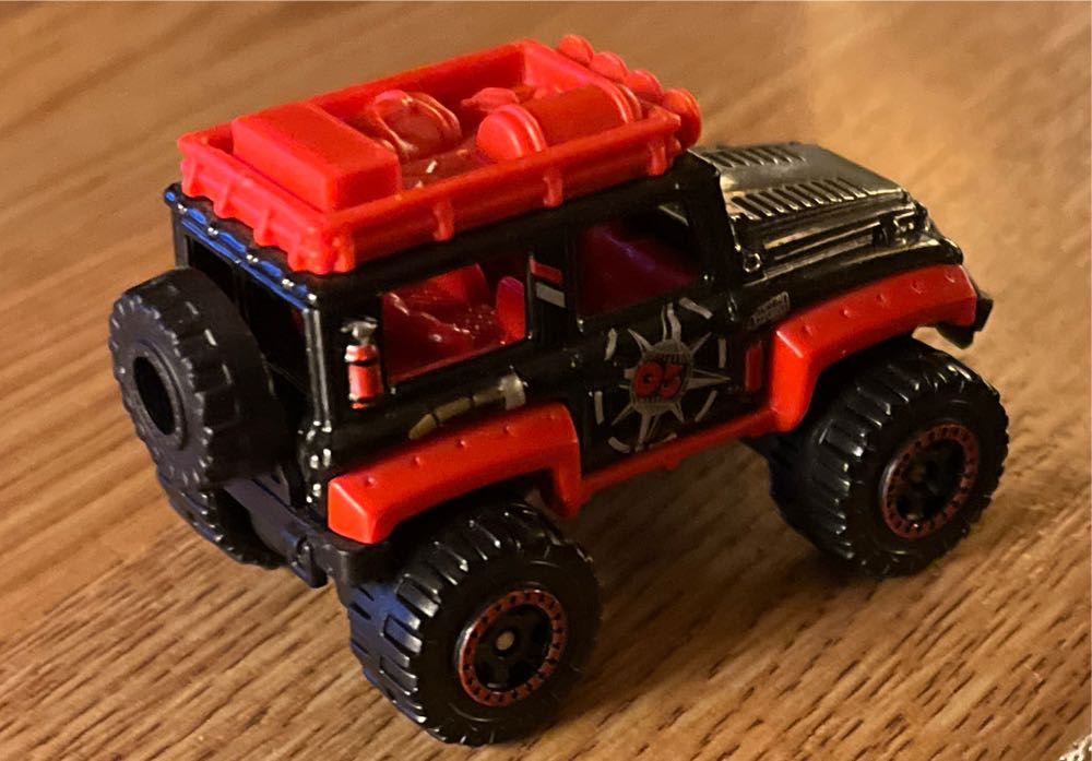 Dune Dog - 5-Pack: Jungle Adventure toy car collectible - Main Image 2