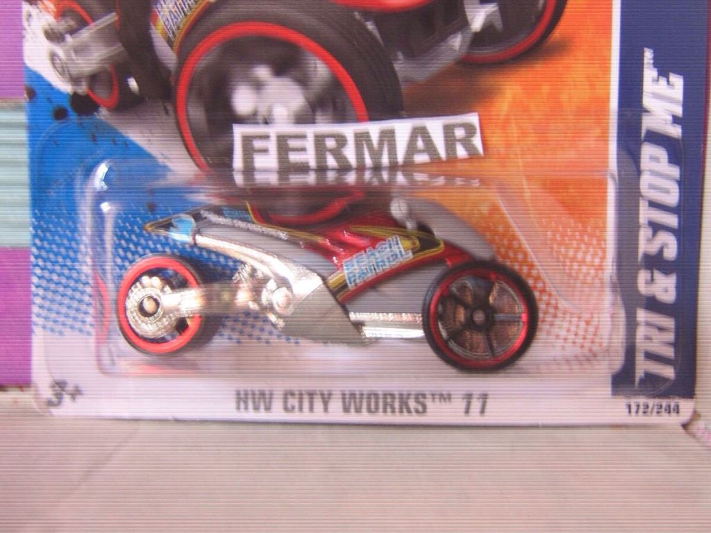Tri & Stop Me (Loose) - HW City Works toy car collectible - Main Image 2