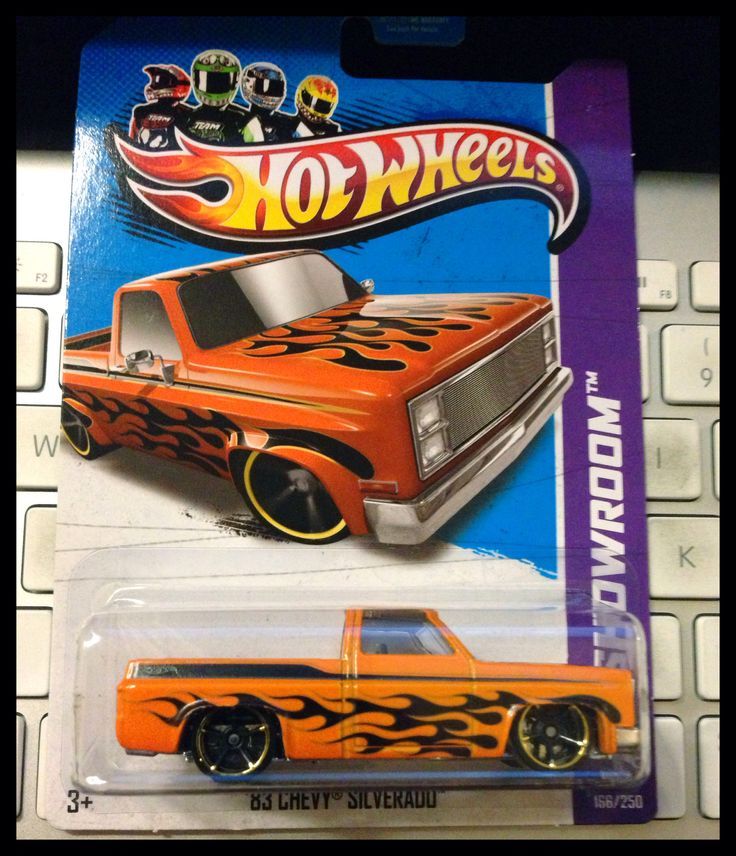 ’83 Chevy Silverado - HW Showroom/Hot Trucks toy car collectible - Main Image 2