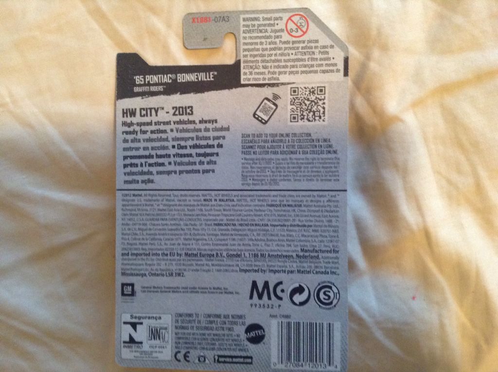 ’65 Pontiac Bonneville  toy car collectible - Main Image 2