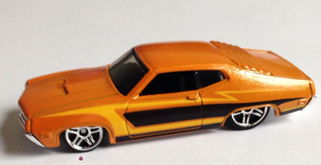 70 Ford Torino - HW Pack Muscle Mania toy car collectible - Main Image 2