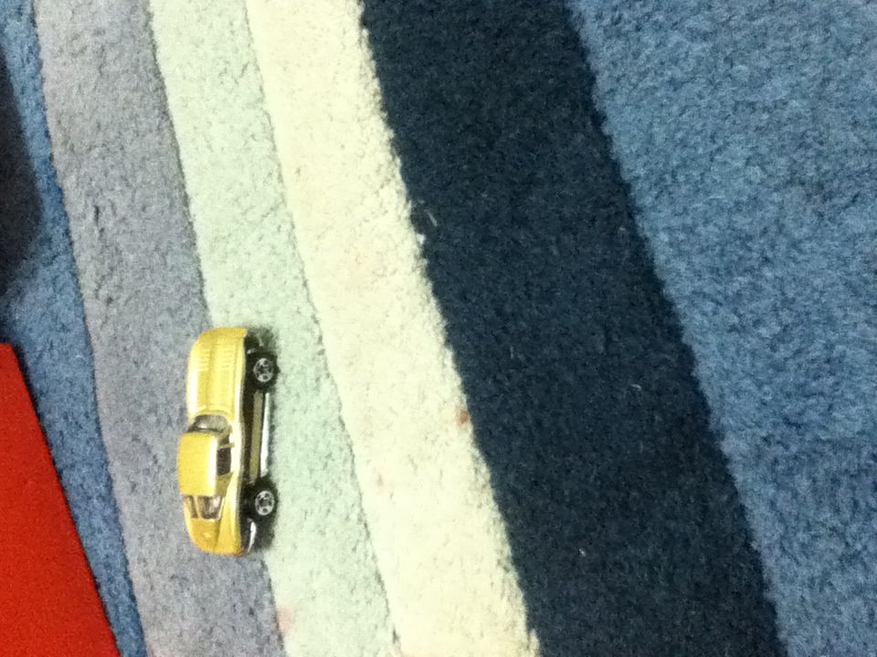 Corvette Stingray  toy car collectible - Main Image 1